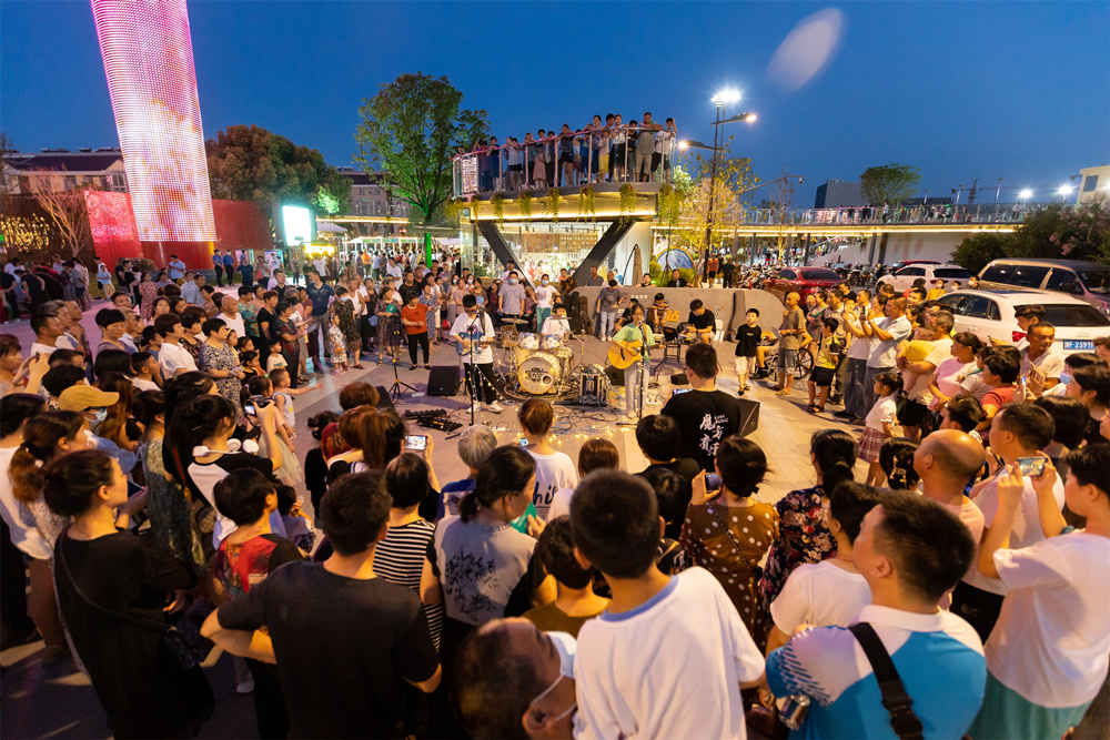 幸福市集吸引眾多群眾參與其中。嘉善縣委宣傳部供圖