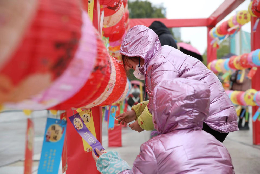 “千燈宋福 喜樂元宵”活動現場。建德市委宣傳部供圖